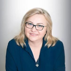 Meet your Posher, Halina